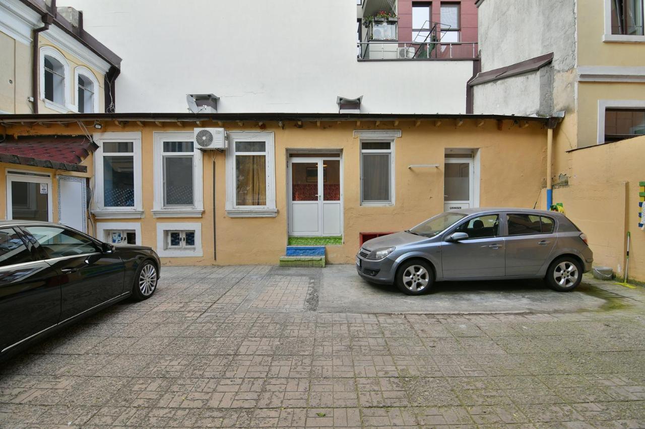 Central Flats With Parking Varna Exteriör bild